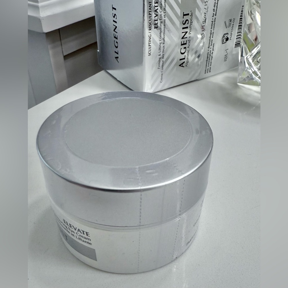Algenist Elevate Firming & Lifting Eye Cream 0.5 fl oz
SEALED - Picture 2 of 2
